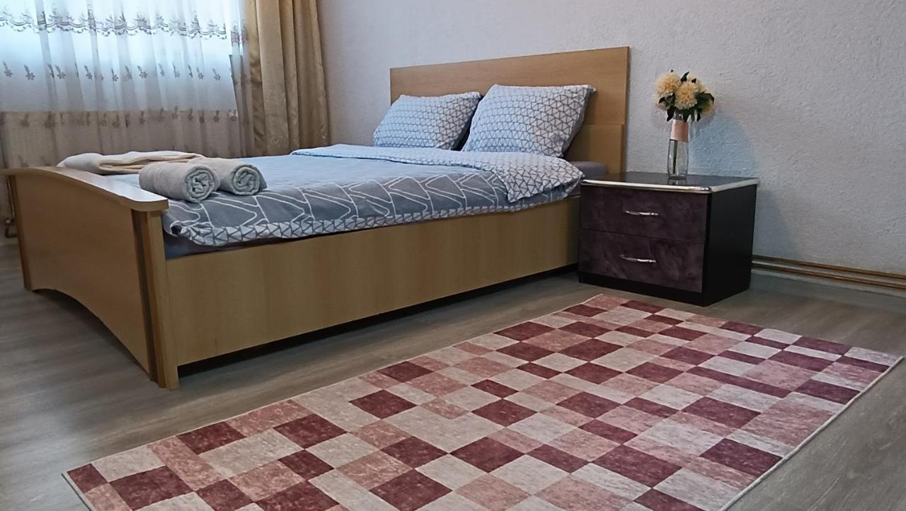 City Park Apartments Pristina Esterno foto
