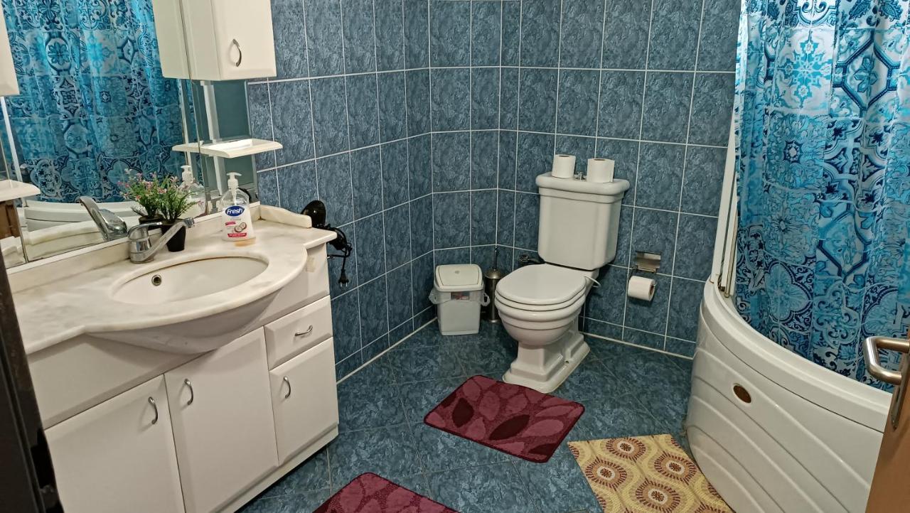 City Park Apartments Pristina Esterno foto