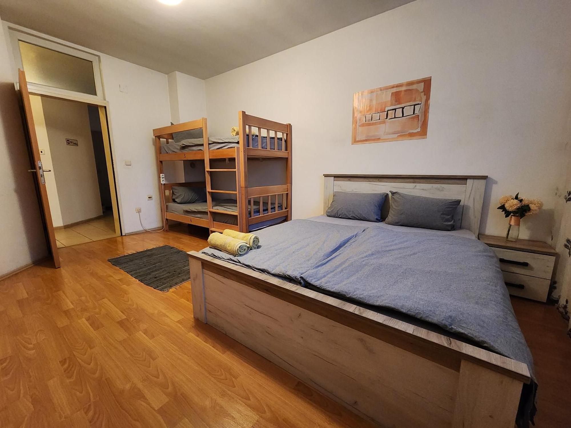 City Park Apartments Pristina Esterno foto