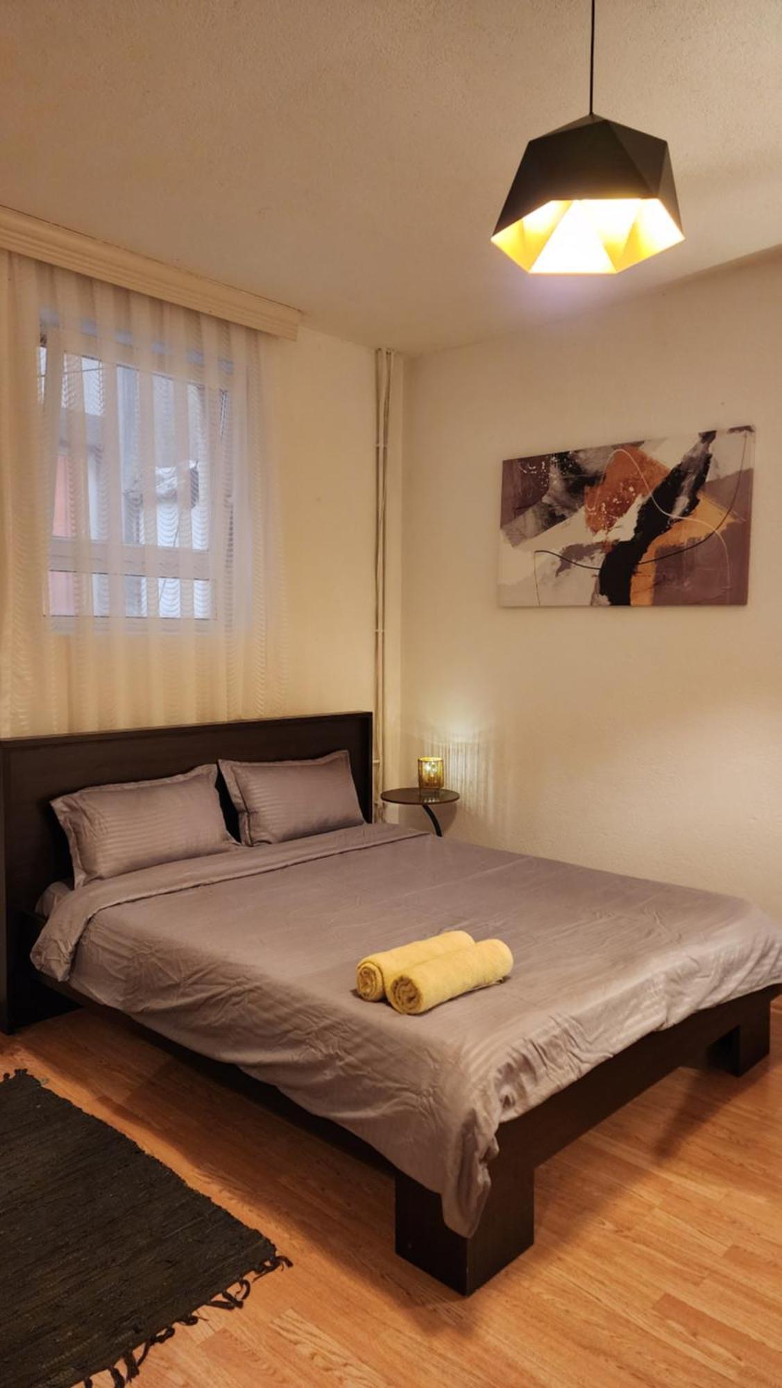 City Park Apartments Pristina Esterno foto